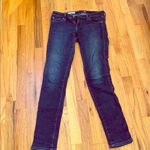 AG skinny jeans - size 27